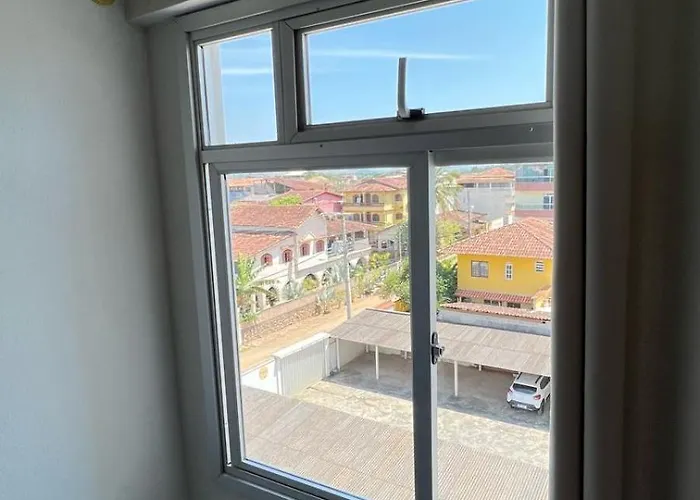 Apartamento sem vista ao mar, à 15 metros da praia de Piúma